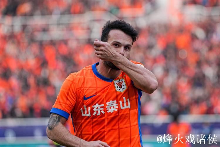 中超-卡扎伊什维利梅开二度 山东泰山战胜上海海港